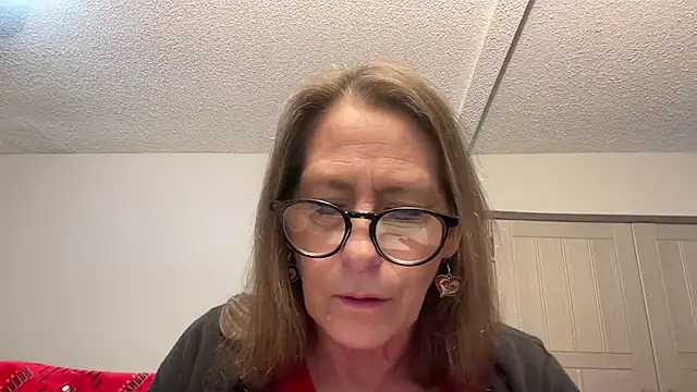 Keywest Kate online show from 1, 1, 2025