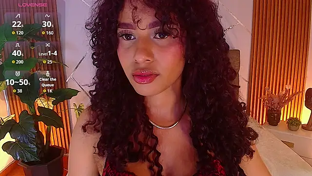 charlottee white online show from 4, 5, 2026