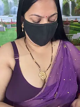 FlatVincy4 online show from 31, 10, 2025