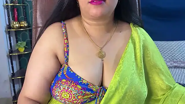 FlatVincy4 online show from 6, 7, 2026