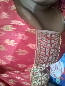 Snapshot of Looliya02 chatting on 20, 2, 2025 Looliya02 online show from 20, 2, 2025