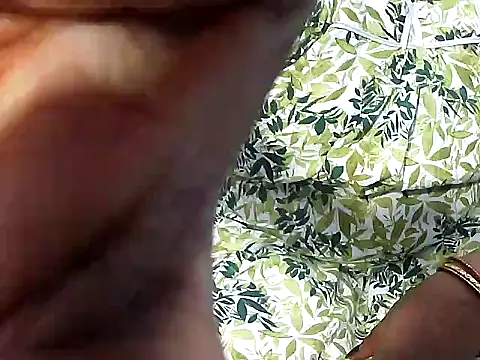 Snapshot of telugu_indhu_0001 chatting on 12, 9, 2025 telugu indhu 0001 online show from 12, 9, 2025