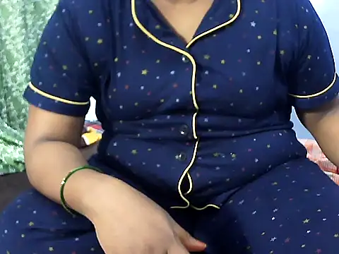 Snapshot of telugu_indhu_0001 chatting on 3, 10, 2025 telugu indhu 0001 online show from 3, 10, 2025