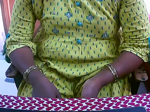 Snapshot of telugu_indhu_0001 chatting on 14, 1, 2026 telugu indhu 0001 online show from 14, 1, 2026