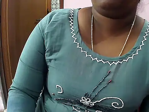 Snapshot of telugu_indhu_0001 chatting on 15, 1, 2026 telugu indhu 0001 online show from 15, 1, 2026