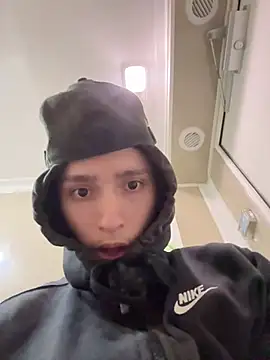 Snapshot of qbaby96 chatting on 13, 2, 2025 qbaby96 online show from 13, 2, 2025