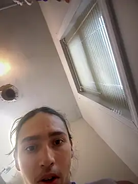 Snapshot of qbaby96 chatting on 4, 10, 2025 qbaby96 online show from 4, 10, 2025