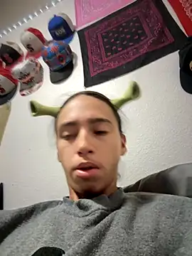 Snapshot of qbaby96 chatting on 31, 10, 2025 qbaby96 online show from 31, 10, 2025