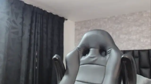 Luck Grey online show from 4, 3, 2025