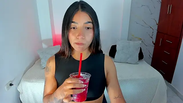 Snapshot of martina_roldam chatting on 10, 5, 2026 martina roldam online show from 10, 5, 2026