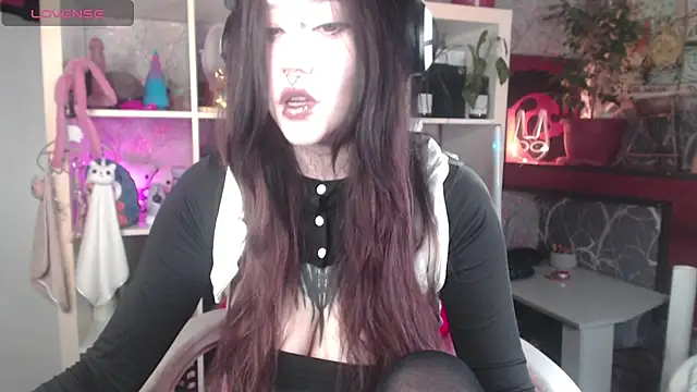 chloe crystall killer online show from 20, 7, 2026