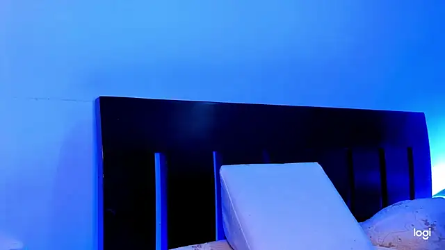 Snapshot of BradLeon_ chatting on 23, 3, 2025 BradLeon online show from 23, 3, 2025