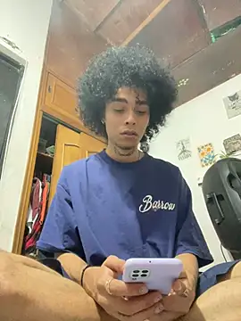 seven7xis online show from 28, 1, 2025