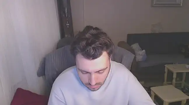 handsomeee04 online show from 11, 3, 2025