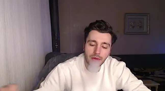 handsomeee04 online show from 22, 3, 2025