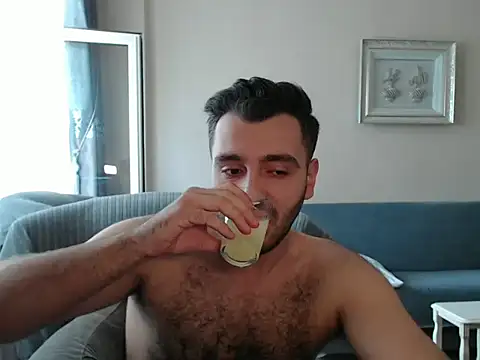 handsomeee04 online show from 11, 9, 2025