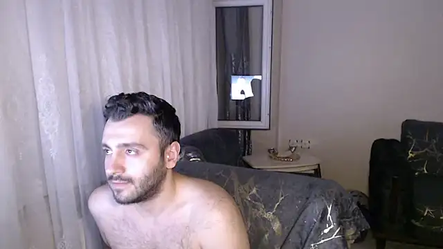 handsomeee04 online show from 7, 7, 2026