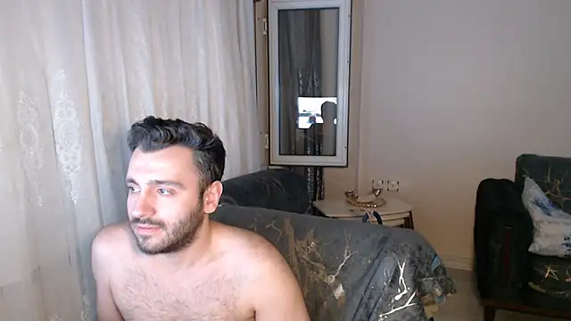 handsomeee04 online show from 8, 7, 2026