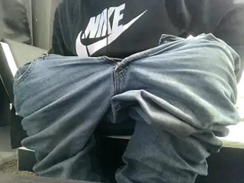 Snapshot of party51502 chatting on 3, 2, 2025 party51502 online show from 3, 2, 2025