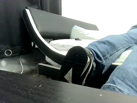 Snapshot of party51502 chatting on 3, 2, 2025 party51502 online show from 3, 2, 2025