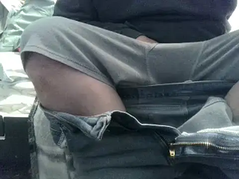 Snapshot of party51502 chatting on 18, 3, 2025 party51502 online show from 18, 3, 2025