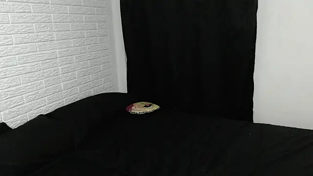 rousstattoo online show from 4, 1, 2025