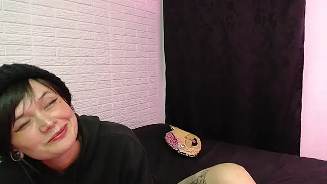 rousstattoo online show from 6, 3, 2025