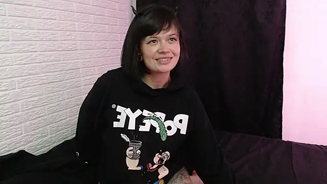 rousstattoo online show from 11, 3, 2025