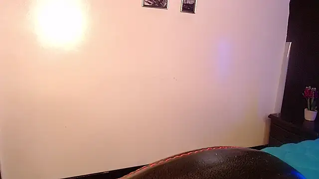 nikkystorm1  online show from 23, 12, 2024