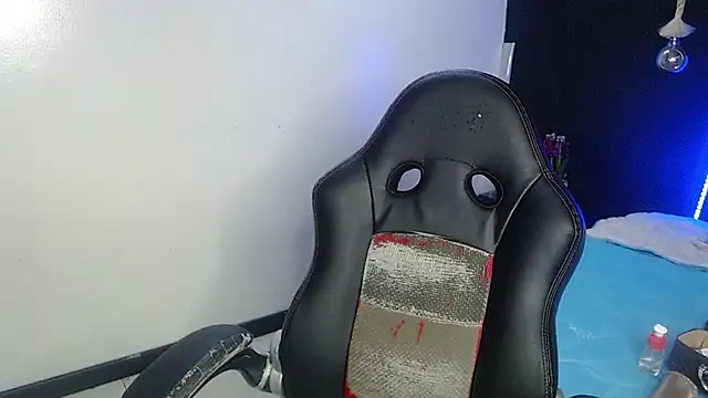 nikkystorm1  online show from 24, 12, 2024