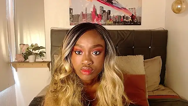 nikkystorm1  online show from 4, 3, 2025