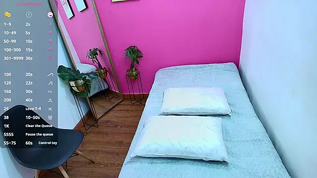 MommyHelpsmee online show from 21, 2, 2025