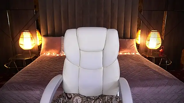 AfinaLin online show from 27, 2, 2025