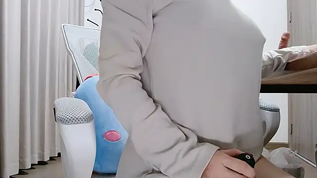 Snapshot of Lucky-kaka999 chatting on 13, 1, 2026 Lucky-kaka999 online show from 13, 1, 2026