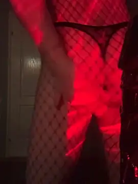 DiamondZar77038 online show from 8, 1, 2025