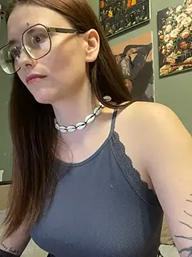 Snapshot of Sabrina_shells chatting on 14, 3, 2025 Sabrina shells online show from 14, 3, 2025