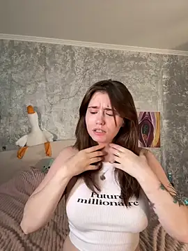 Snapshot of Sabrina_shells chatting on 13, 9, 2025 Sabrina shells online show from 13, 9, 2025