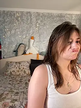 Snapshot of Sabrina_shells chatting on 19, 9, 2025 Sabrina shells online show from 19, 9, 2025