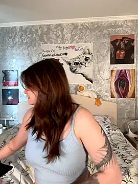 Snapshot of Sabrina_shells chatting on 23, 10, 2025 Sabrina shells online show from 23, 10, 2025