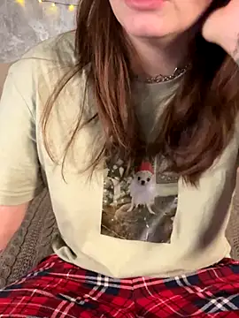 Snapshot of Sabrina_shells chatting on 26, 11, 2025 Sabrina shells online show from 26, 11, 2025