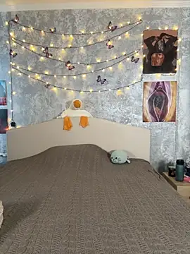 Snapshot of Sabrina_shells chatting on 28, 11, 2025 Sabrina shells online show from 28, 11, 2025