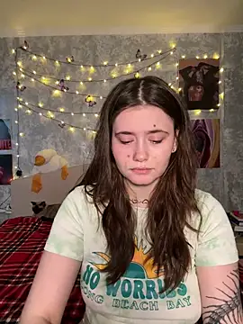 Snapshot of Sabrina_shells chatting on 20, 12, 2025 Sabrina shells online show from 20, 12, 2025