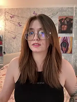 Snapshot of Sabrina_shells chatting on 25, 2, 2026 Sabrina shells online show from 25, 2, 2026