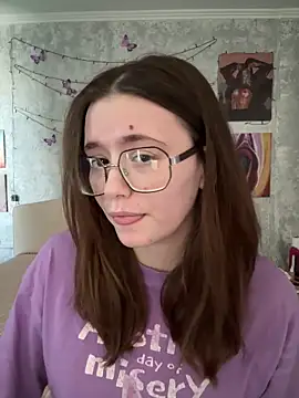 Snapshot of Sabrina_shells chatting on 6, 3, 2026 Sabrina shells online show from 6, 3, 2026