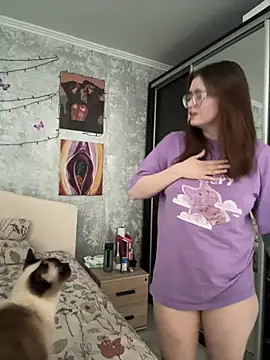 Snapshot of Sabrina_shells chatting on 8, 3, 2026 Sabrina shells online show from 8, 3, 2026