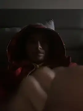 Snapshot of jones20030 chatting on 22, 12, 2024 jones20030 online show from 22, 12, 2024