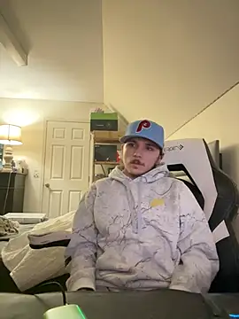 Snapshot of jones20030 chatting on 24, 12, 2024 jones20030 online show from 24, 12, 2024