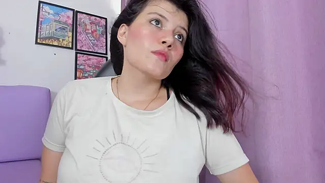 Carolina Burninng online show from 5, 3, 2026