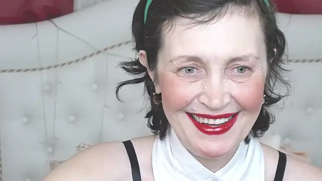 SilviaHart online show from 18, 12, 2025