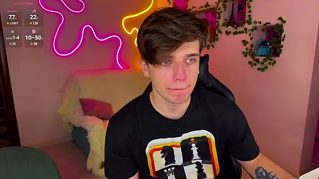 RobertAndLinela online show from 16, 2, 2025